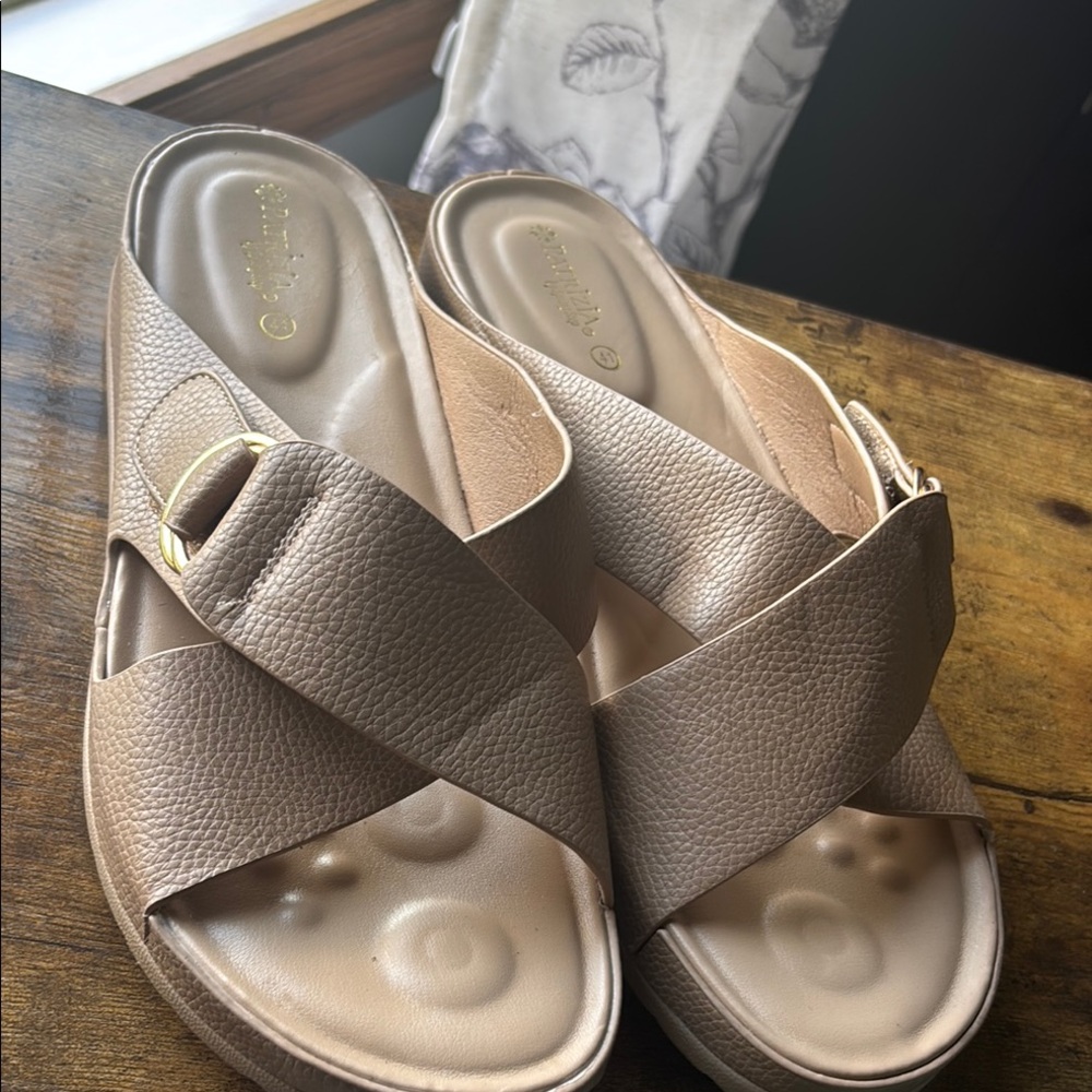 Tan Crossover Strap Slide Sandals